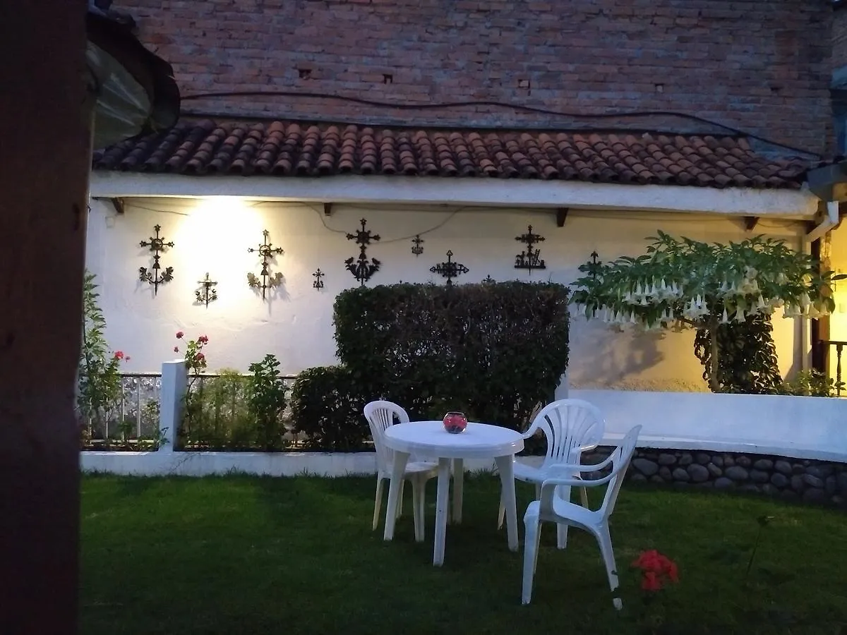 *** Bed and breakfast Casa Macondo Bed&Breakfast Cuenca Ecuador