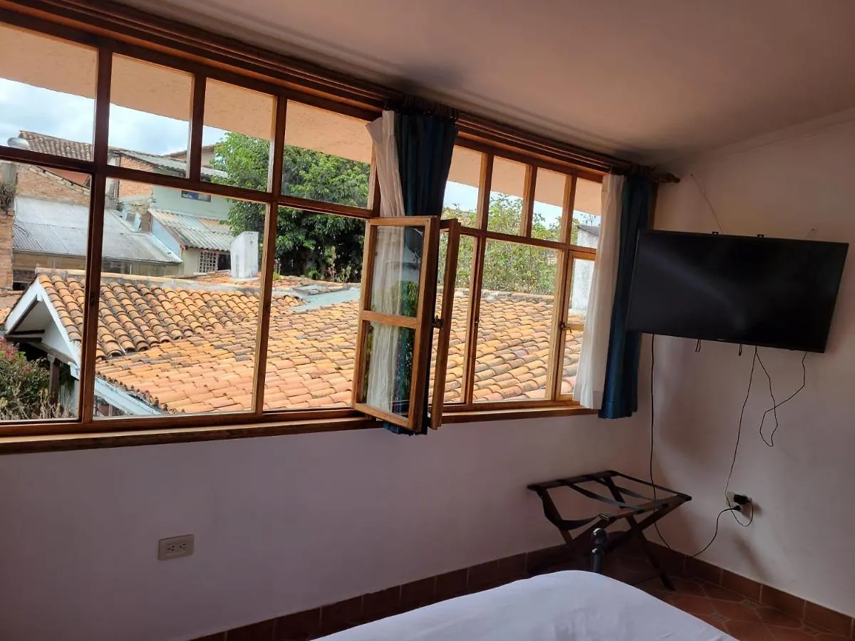 ***  Casa Macondo Bed & Breakfast Cuenca Équateur
