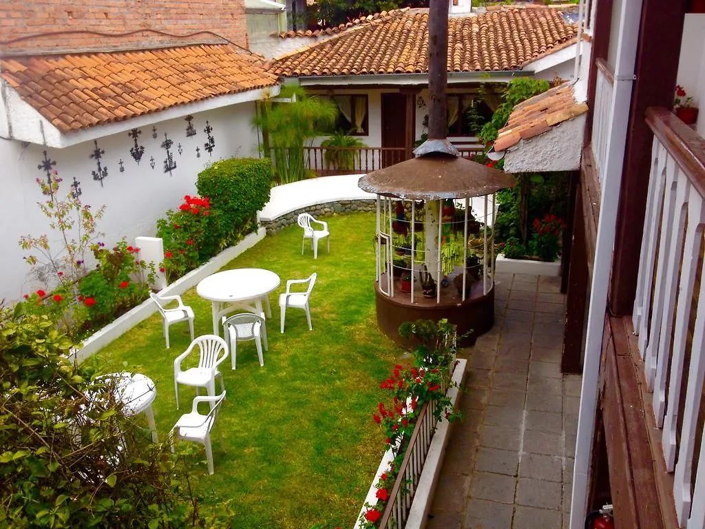 Casa Macondo Bed & Breakfast Cuenca 3*,  Ecuador