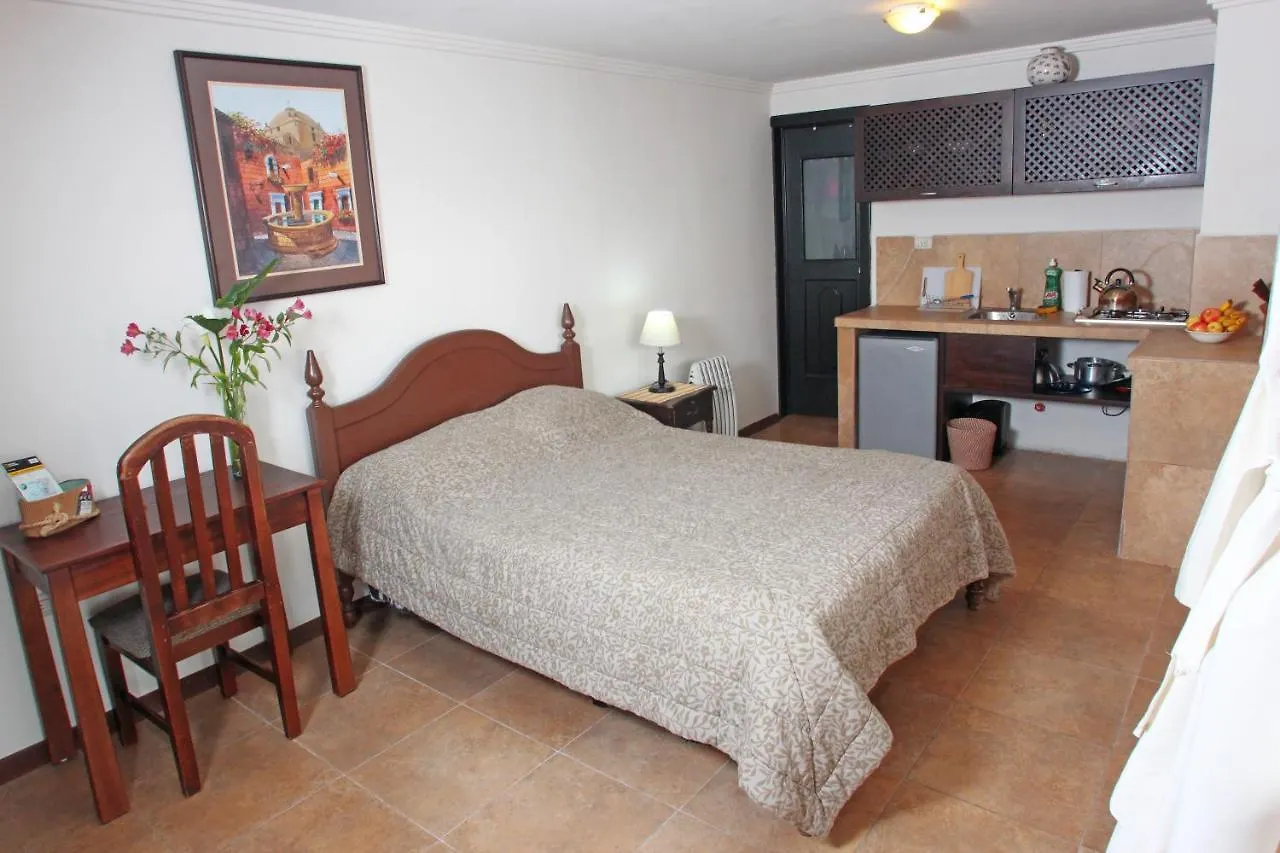 ***  Casa Macondo Bed & Breakfast Cuenca Ecuador